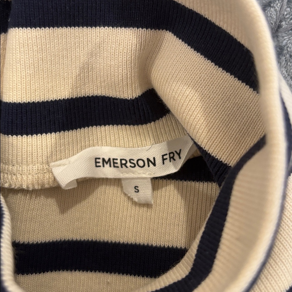 NEW Emerson Fry Edie Top - Picture 6 of 6